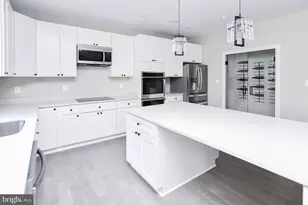 16311 Ayrwood Ln, Bowie, MD 20716 - Photo 5