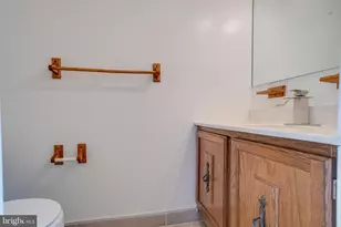 5943 Surratts Village Dr, Clinton, MD 20735 - Photo 23