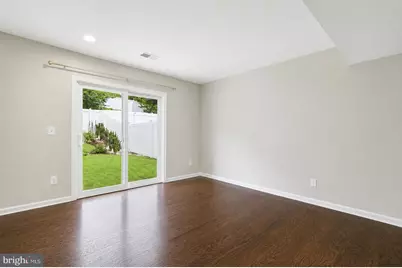 1052 Owens Road, Oxon Hill, MD 20745 - Photo 9