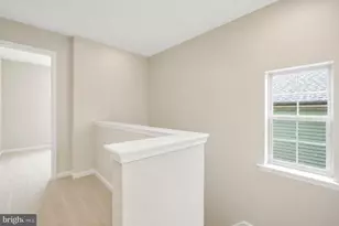 1052 Owens Rd, Oxon Hill, MD 20745 - Photo 25