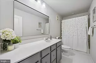 10518 Jim Lovell Ln, Lanham, MD 20706 - Photo 31