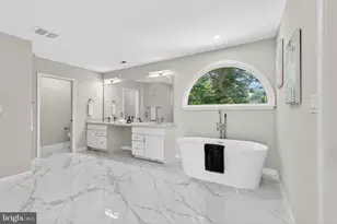 9312 Fox Run Dr, Clinton, MD 20735 - Photo 27