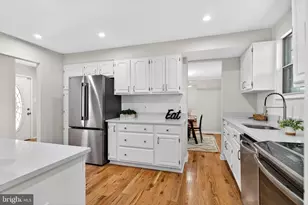 9312 Fox Run Dr, Clinton, MD 20735 - Photo 21