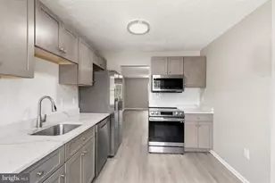 2034 N Anvil Ln, Temple Hills, MD 20748 - Photo 5