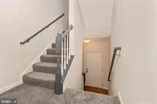 906 Hall Station Dr, Bowie, MD 20721 - Photo 27