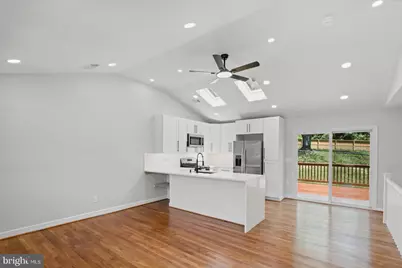 7001 Bishop Drive, Capitol Heights, MD 20743 - Photo 7