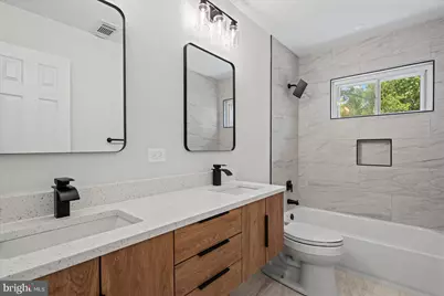 7001 Bishop Drive, Capitol Heights, MD 20743 - Photo 21