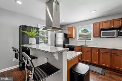 819 Clovis Avenue, Capitol Heights, MD 20743 - Photo 11