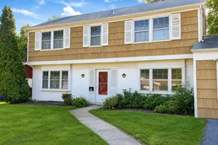 2712 Filbert Ln, Bowie, MD 20715 - Photo 3