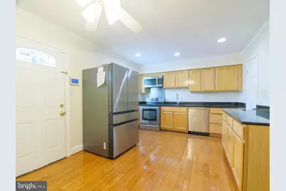 3075 Sunset Lane, Suitland, MD 20746 - Photo 9