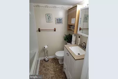 7303 Hastings Drive, Capitol Heights, MD 20743 - Photo 17