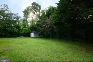 12007 Twin Cedar Ln, Bowie, MD 20715 - Photo 3