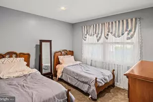 12007 Twin Cedar Ln, Bowie, MD 20715 - Photo 7