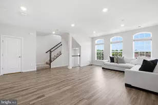 5604 Lanteen St, Lanham, MD 20706 - Photo 3
