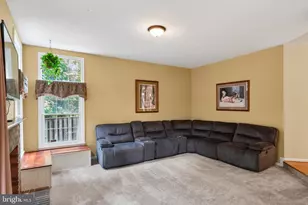 9110 Tallfield Ct, Lanham, MD 20706 - Photo 11