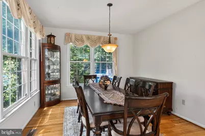 9110 Tallfield Court, Lanham, MD 20706 - Photo 9