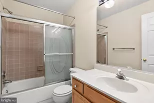 9110 Tallfield Ct, Lanham, MD 20706 - Photo 29