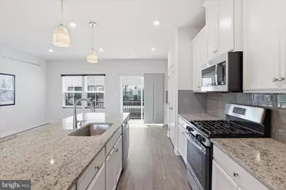4702 Towne Park Road, Suitland, MD 20746 - Photo 15