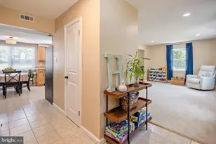 15005 Narrows Ln, Bowie, MD 20716 - Photo 5