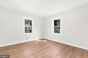 5610 Janice Ln, Temple Hills, MD 20748 - Photo 17