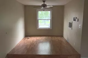 37 Watkins Park Dr, Upper Marlboro, MD 20774 - Photo 5