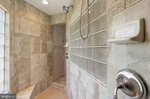 15436 Symondsbury Way, Upper Marlboro, MD 20774 - Photo 31