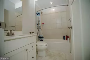 8210 Goldstone Ct, Hyattsville, MD 20785 - Photo 21