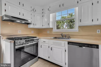 415 Winslow Road, Oxon Hill, MD 20745 - Photo 17