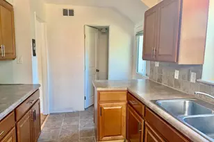 6212 Carters Ln, Riverdale, MD 20737 - Photo 23