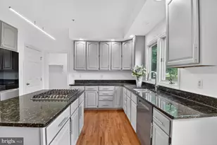 11901 Shakespeare Ct, Bowie, MD 20720 - Photo 23