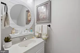 9944 Royal Commerce Pl, Upper Marlboro, MD 20774 - Photo 27