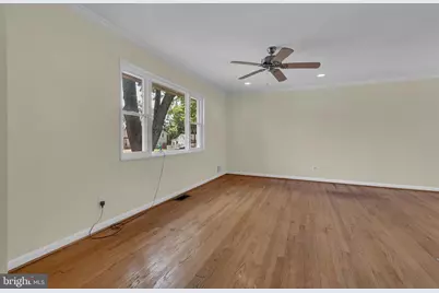 6004 Mustang Place, Riverdale, MD 20737 - Photo 13