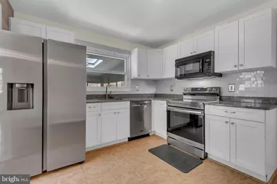 6004 Mustang Place, Riverdale, MD 20737 - Photo 17