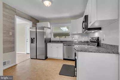 6004 Mustang Place, Riverdale, MD 20737 - Photo 19