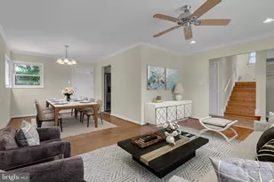 6004 Mustang Pl, Riverdale, MD 20737 - Photo 3