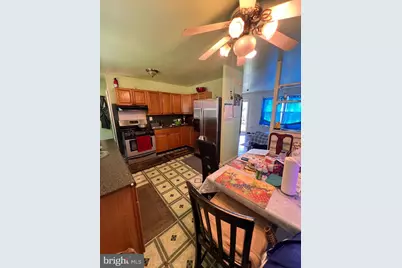8804 McHenry Lane, Lanham, MD 20706 - Photo 5