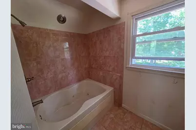12100 Chesterton Drive, Upper Marlboro, MD 20774 - Photo 29