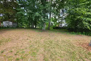12100 Chesterton Dr, Upper Marlboro, MD 20774 - Photo 3