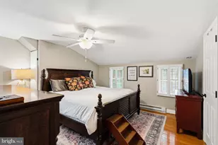 9101 Autoville Dr, College Park, MD 20740 - Photo 25