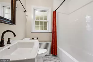9101 Autoville Dr, College Park, MD 20740 - Photo 15
