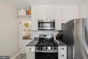 9101 Autoville Dr, College Park, MD 20740 - Photo 21