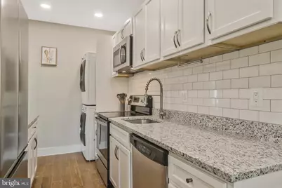 3801 Cedar Croft Place, Brentwood, MD 20722 - Photo 11