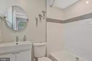 3801 Cedar Croft Pl, Brentwood, MD 20722 - Photo 23