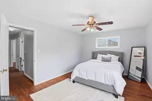 2217 Lakewood St, Suitland, MD 20746 - Photo 11