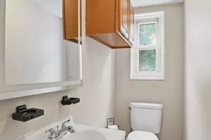 2217 Lakewood St, Suitland, MD 20746 - Photo 9
