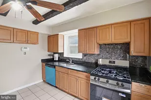 2217 Lakewood St, Suitland, MD 20746 - Photo 7