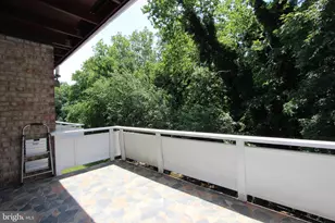 573 Wilson Bridge Dr, Oxon Hill, MD 20745 - Photo 21