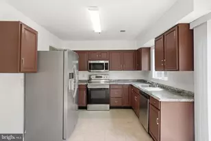 14247 Oxford Dr, Laurel, MD 20707 - Photo 9