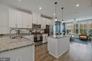 6204 Editors Park Dr, Hyattsville, MD 20782 - Photo 5
