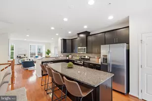 8202 N Channel Dr, Greenbelt, MD 20770 - Photo 7